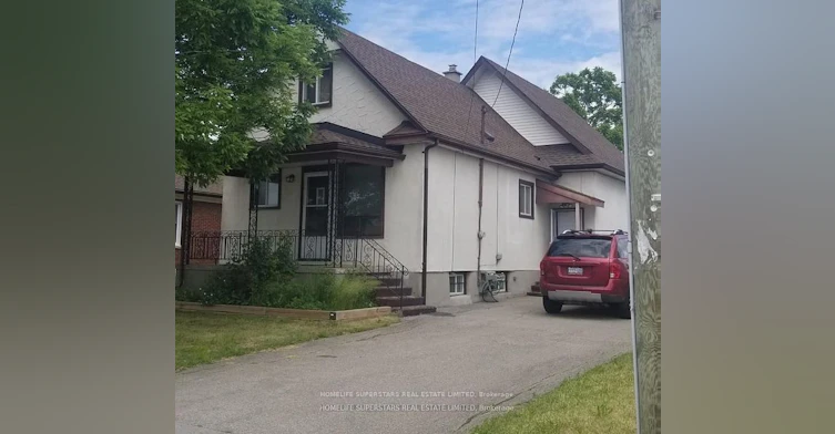 5740 Desson Avenue E, Niagara Falls, ON, L2G 3T4 - 3