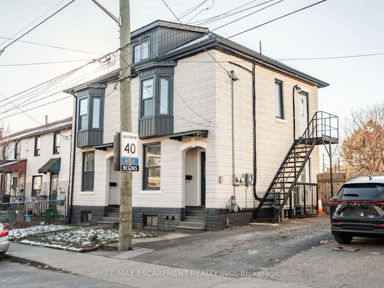 68-70 Robert Street N, Hamilton, ON, L8L 2P3 - 2