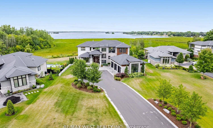 83 Navigation Drive