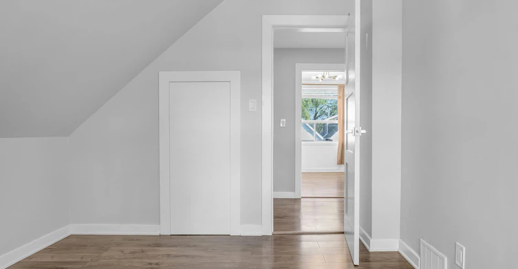 22 Harvey Street, Hamilton, ON, L8L 2L8 - 41