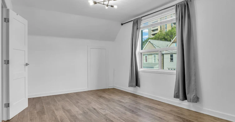 22 Harvey Street, Hamilton, ON, L8L 2L8 - 29