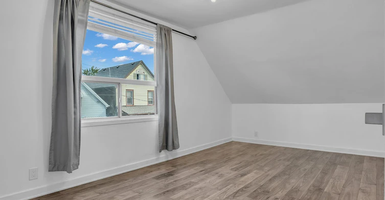 22 Harvey Street, Hamilton, ON, L8L 2L8 - 28