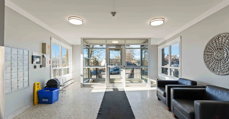 90-283 Fairway Road N, Kitchener, ON, N2A 2P1 - 7