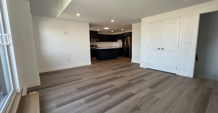 Upper-7532 Splendour Drive, Niagara Falls, ON, L2H 3V9 - 7