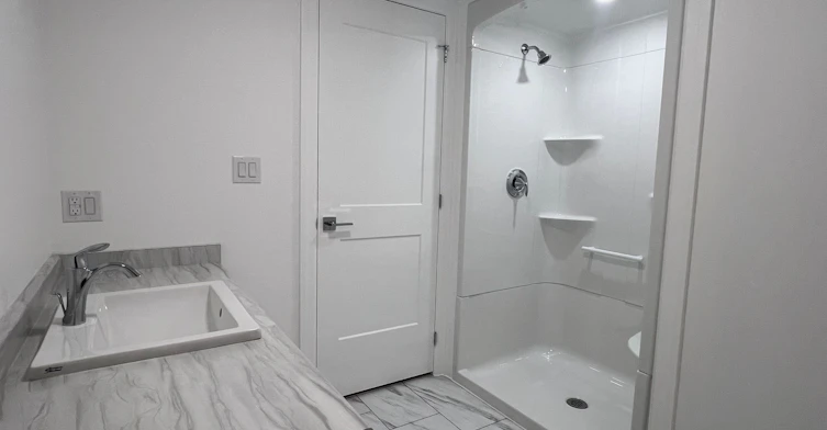Upper-7532 Splendour Drive, Niagara Falls, ON, L2H 3V9 - 16
