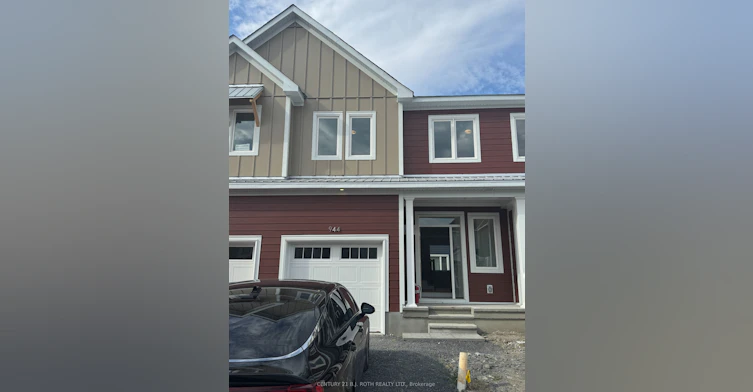 944 Seagrave Lane, Ottawa, ON, K0A 2Z0