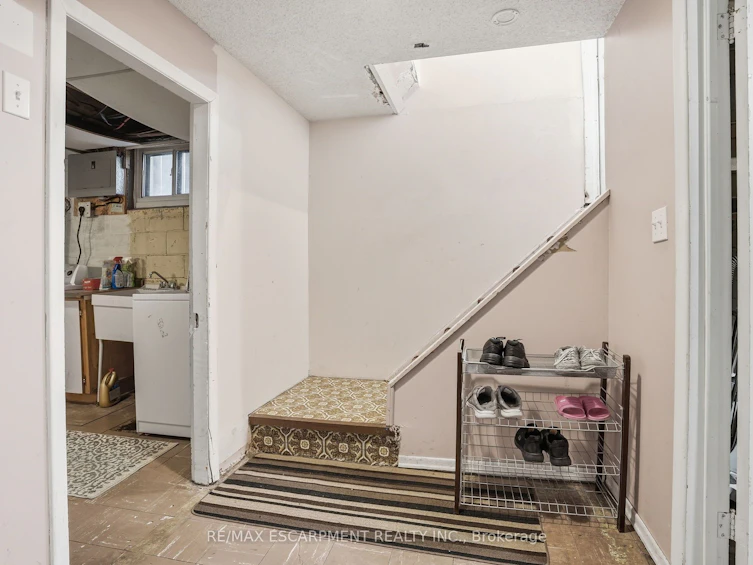 363 East 14th Street, Hamilton, ON, L9A 4C3 - 22