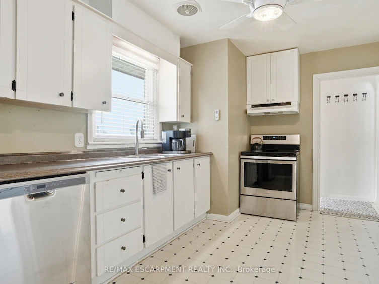 363 East 14th Street, Hamilton, ON, L9A 4C3 - 10