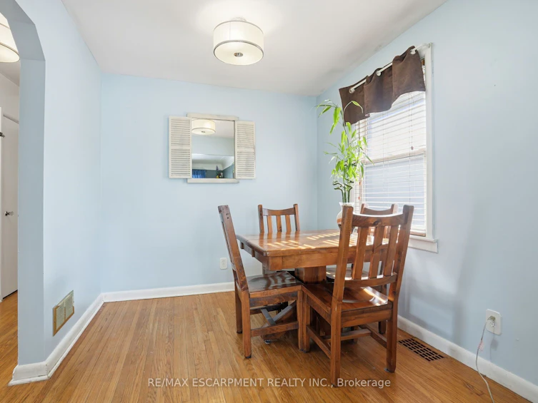 363 East 14th Street, Hamilton, ON, L9A 4C3 - 9