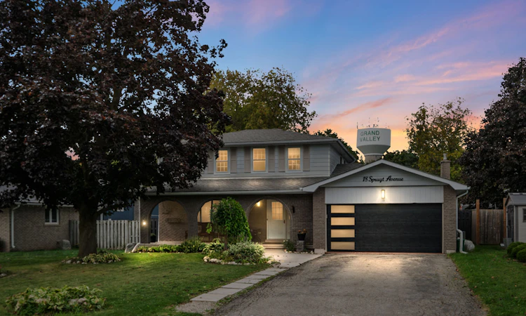 18 Spruyt Avenue