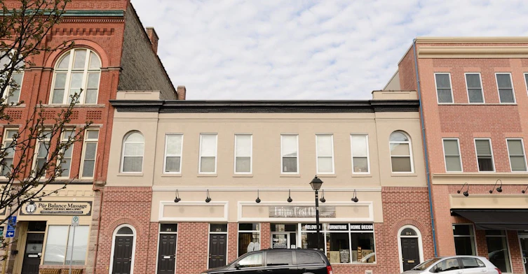 1-18 Water Street N, Cambridge, ON, N1R 3B1