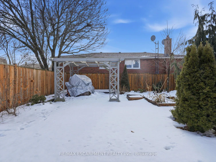 8 Elmore Drive N, Hamilton, ON, L8W 1T6 - 37