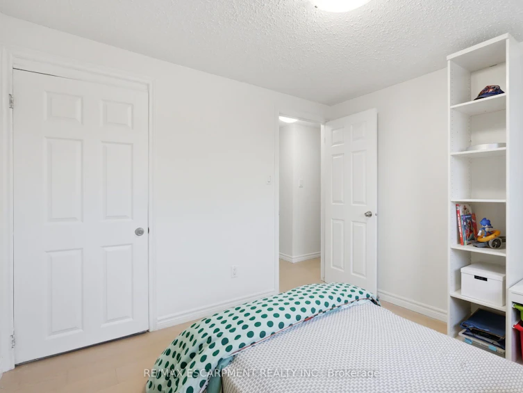 8 Elmore Drive N, Hamilton, ON, L8W 1T6 - 20