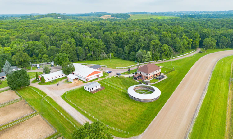 1046 Concession 6 Road W