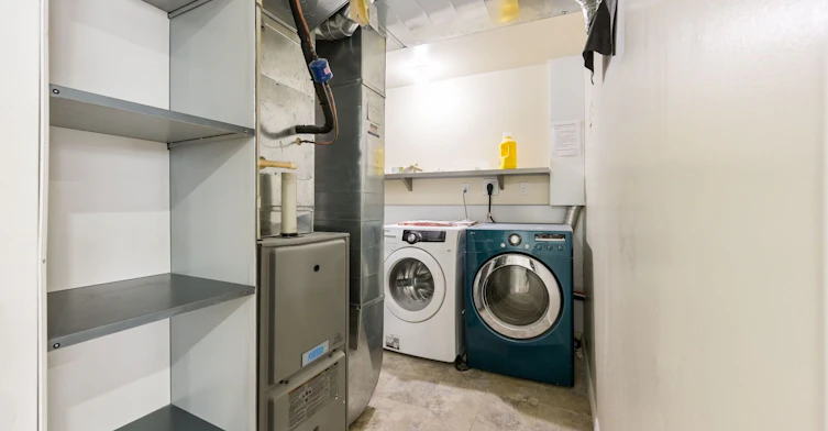 Lower Level b-96 Highgate Drive, Hamilton, ON, L8J 0C2 - 14
