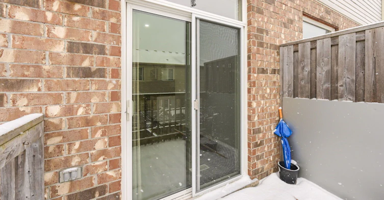 Lower Level b-96 Highgate Drive, Hamilton, ON, L8J 0C2 - 23