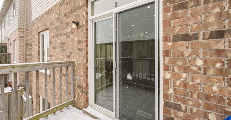 Lower Level b-96 Highgate Drive, Hamilton, ON, L8J 0C2 - 24