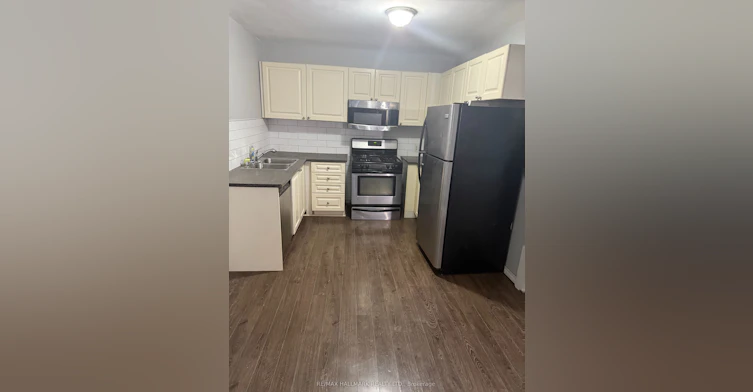 Upper-46 Grove Street, Welland, ON, L3B 4B4 - 3