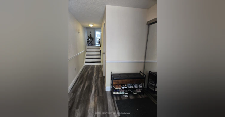 32-54 Green Valley Drive, Kitchener, ON, N2P 1Z9 - 5