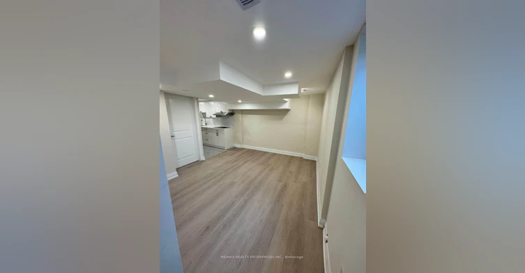 Lower - 1 Bedroom-60 Wakelin Terrace, St. Catharines, ON, L2M 4K9 - 2