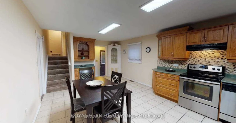 443 Castle Grove Court, London, ON, N6G 1L2