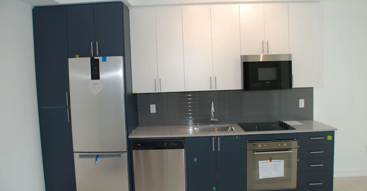 605-415 Main Street W, Hamilton, ON, L8P 1K5 - 3
