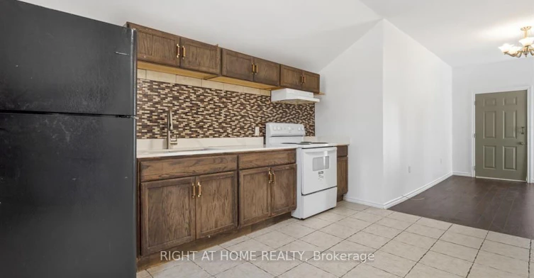 762 Aylmer Avenue E, Windsor, ON, N9A 1V3 - 8