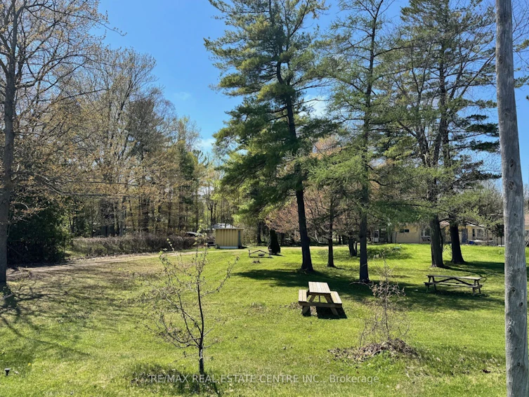 9717 Army Camp Road, Lambton Shores, ON, N0N 1J3 - 6