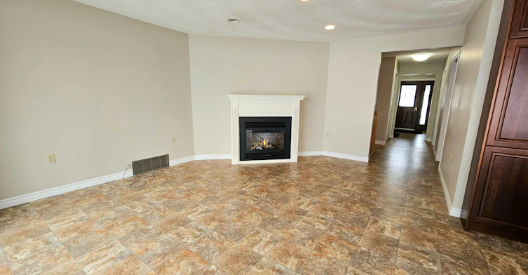210 Main Street, Deseronto, ON, K0K 1X0 - 5