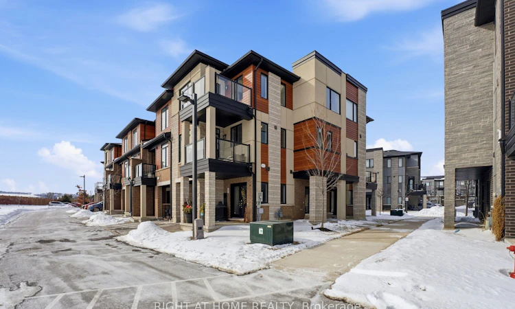 67-590 North Service Road