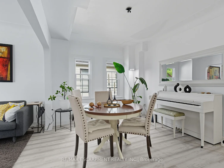 157 East 5th Street, Hamilton, ON, L9A 2Z7 - 8