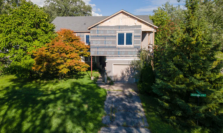 6 Rosemount Drive