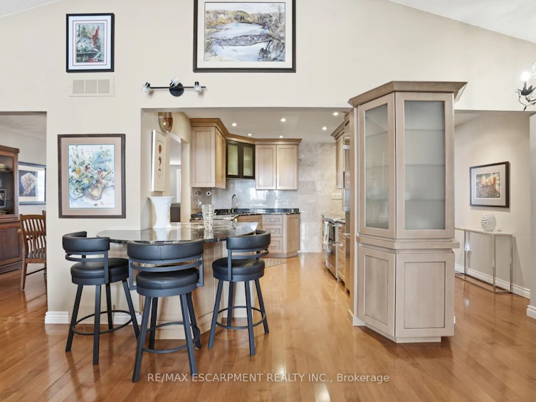 9389 Chippewa Road W, Hamilton, ON, L0R 1W0 - 12
