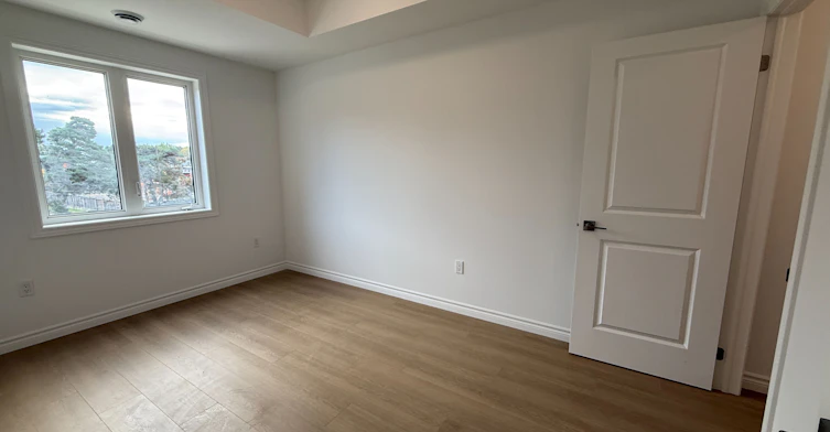 11-2 Slessor Boulevard, Grimsby, ON, L3M 3T2 - 11