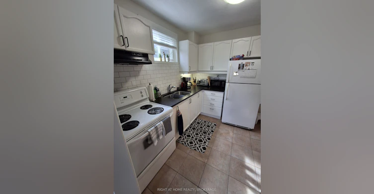 1-62 Christie Street, St. Catharines, ON, L2N 5H6 - 3