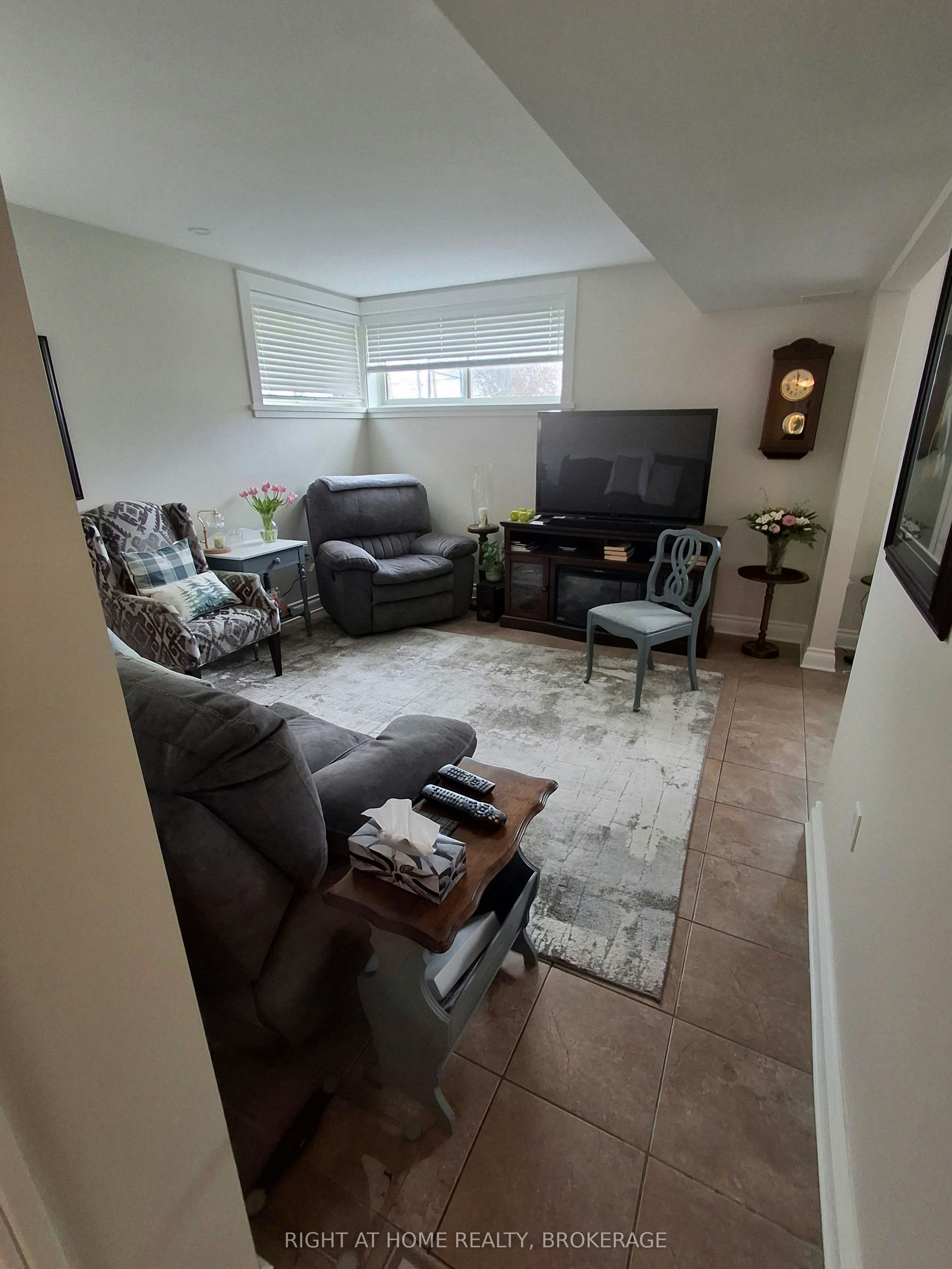 1-62 Christie Street, St. Catharines, ON, L2N 5H6 - 9