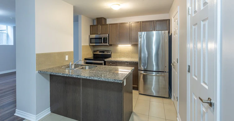 G03-384 Rogers Street, Peterborough, ON, K9H 7B6 - 6