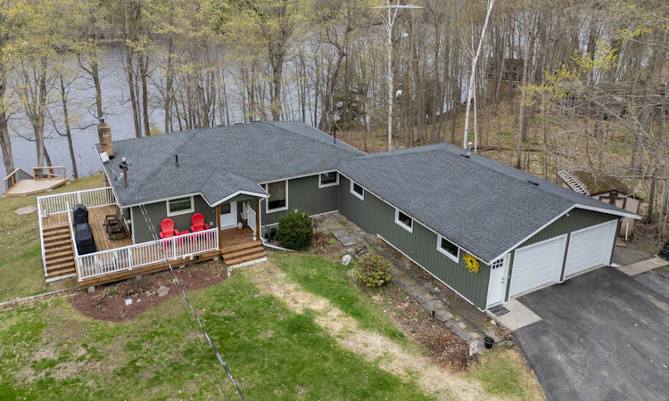 2097 Hambly Lane