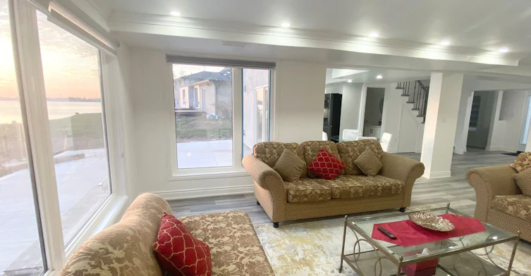 48 Seabreeze Crescent, Hamilton, ON, L8E 5C8 - 32