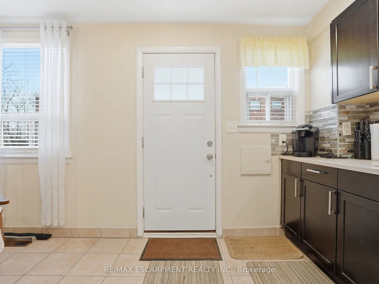 424 East 42nd Street, Hamilton, ON, L8T 3A9 - 5