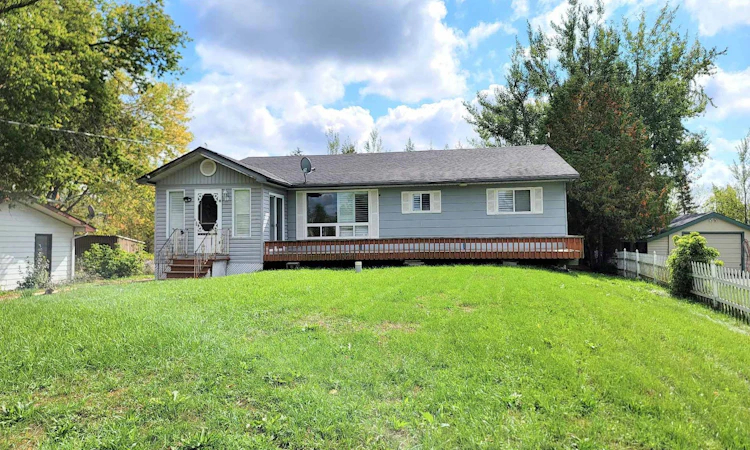 34 Robinson Avenue