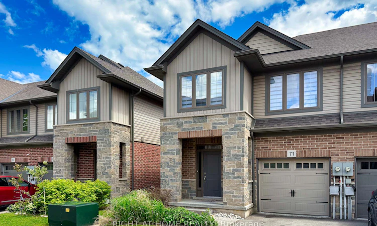 71 Southshore Crescent