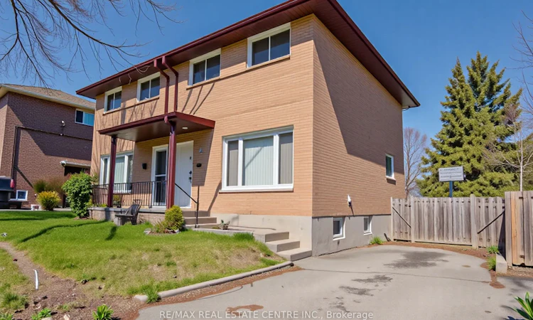 231 Perth Street