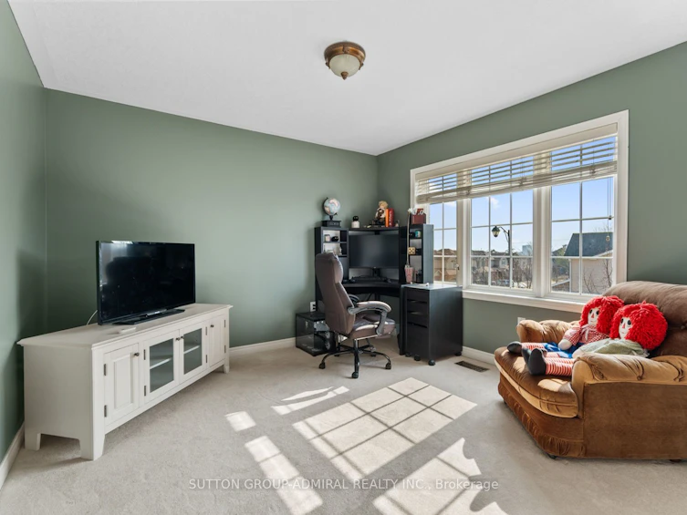 303 Winterburg Court, Waterloo, ON, N2V 2S8 - 29