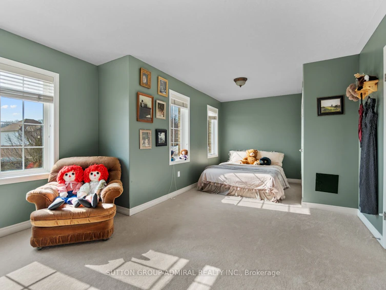 303 Winterburg Court, Waterloo, ON, N2V 2S8 - 28