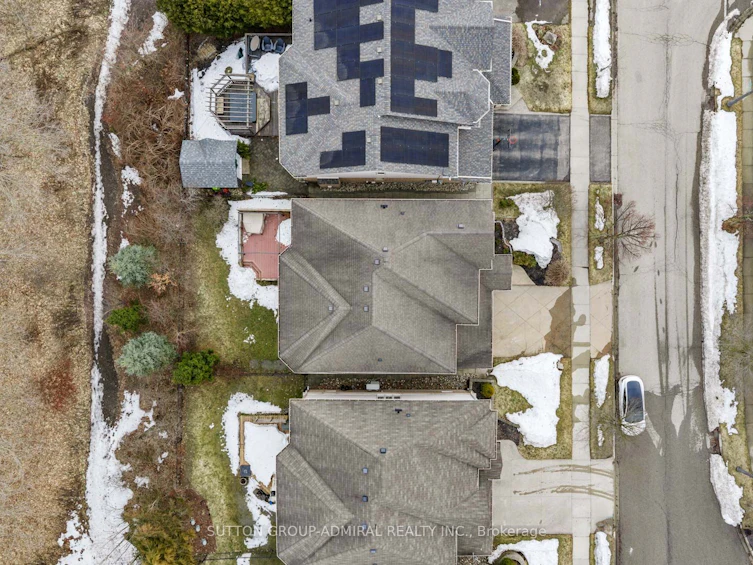 303 Winterburg Court, Waterloo, ON, N2V 2S8 - 46
