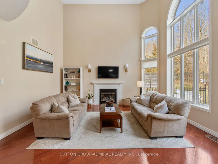 303 Winterburg Court, Waterloo, ON, N2V 2S8 - 12