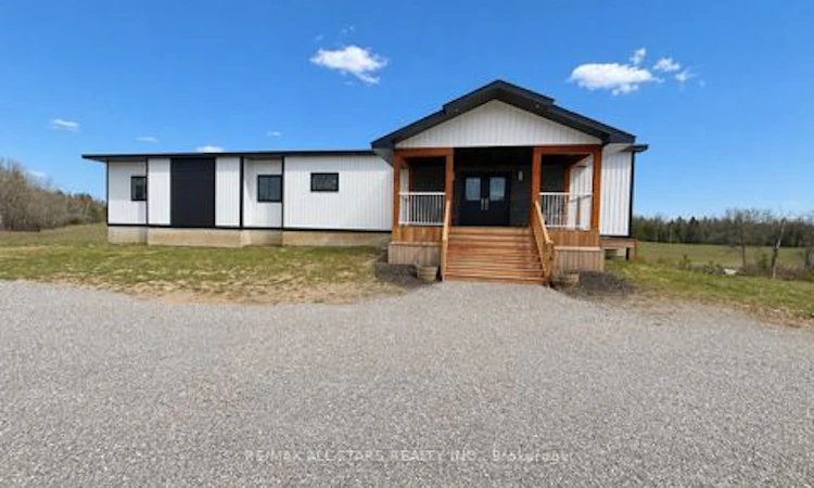 1062 Northline Road