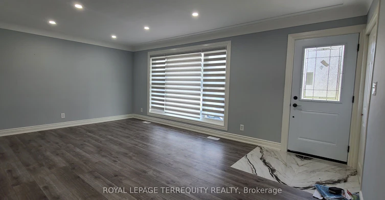 Main Floor-6950 Richmond Crescent, Niagara Falls, ON, L2G 5W6 - 3