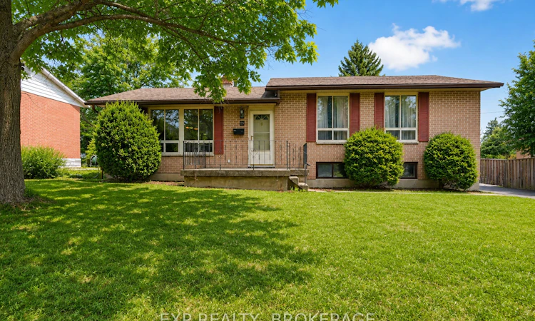19 Convay Crescent
